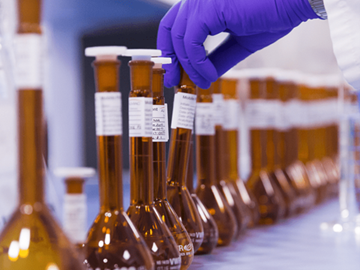 Analytical method development for synthetic peptide for purity and impurities content by UHPLC